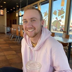 Meet your Posher, Austin